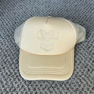 Minnie Mouse trucker hat
